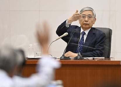 Haruhiko Kuroda, gobernador del Banco de Japón, durante una rueda de prensa este jueves en Tokio.