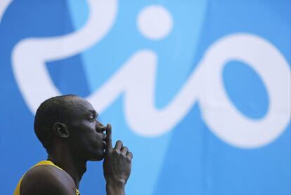 Usain Bolt, antes de la prueba de los 100m.