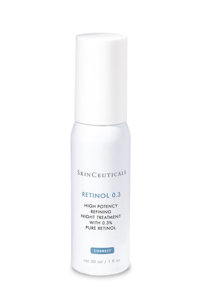 Con el fin del verano llega el momento de luchar en serio contra las manchas ya que no nos vamos a exponer más al sol. Nada mejor que hacerlo con Retinol 0.3 de Skinceuticals, un potente corrector que homogeniza el rostro borrando las manchas y también reduciendo la presencia de arrugas. Su clave está en la alta concentración de retinol puro, nada menos que 0.3%, la más elevada del mercado. De ahí la necesidad de aplicar sobre este producto un buen protector solar a pesar de que es de alta tolerancia. Contiene ácido hialurónico, que hidrata. Su precio es de 84,80 euros.