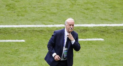 Del Bosque, durante el partido ante Italia.