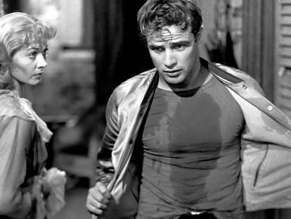 Vivienne Leigh y Marlon Brando protagonizan 'Un tranvía llamado Deseo'