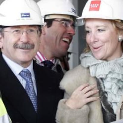 Luis del Rivero y Esperanza Aguirre, en la inauguración del Hospital de Parla