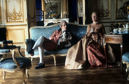 John Malkovich and Glenn Close In 'Dangerous Liaisons.'