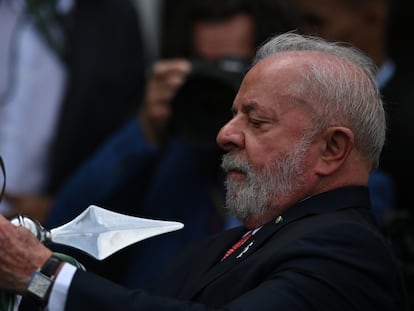 El presidente Lula, este martes en la ceremonia de celebración del Día del Ejército, en Brasilia.