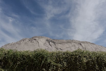 Large piles of waste from Sigma Lithium's lithium extraction have become part of the landscape in the Poço Dantas community near the city of Araçuaí, in Brazil.