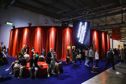 'A Thinking Room', la instalacin que David Lynch present en el Salone del Mobile de Miln en 2024.