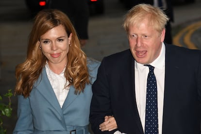 Boris Johnson y Carrie Symonds, en septiembre de 2019 en Manchester.