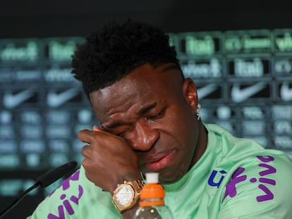 Vinicius, durante la rueda de prensa ofrecida este lunes en la Ciudad Deportiva de Valdebebas (Madrid).