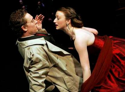 Escena del montaje de Declan Donnellan y la compañía Cheek by Jowl de<i> Cymbeline,</i> de Shakespeare.