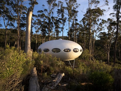 Futuro House Marion Bay
