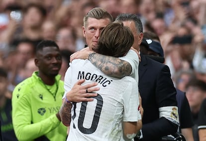 El Bernabéu llora el final de una era en el adiós de Carlo Ancelotti y Luka Modric: “Ha sido un viaje maravilloso”