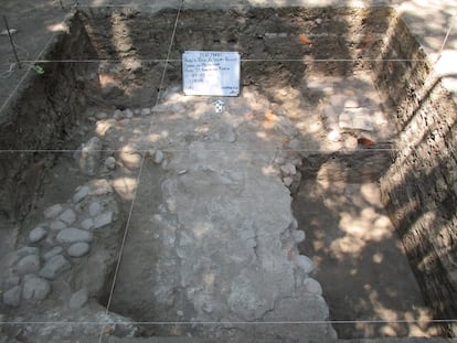Los restos de un caño que formaba parte de la Casa de Baños de Chapultepec.