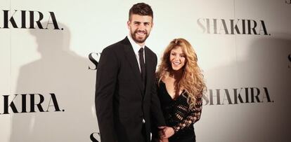 Shakira y Piqu&eacute; en la presentaci&oacute;n del nuevo disco de la cantante.