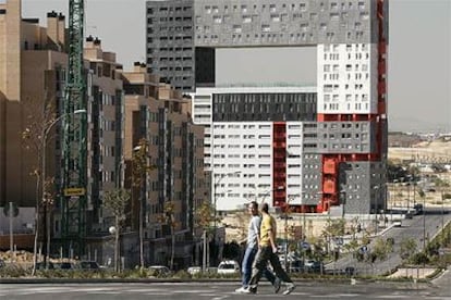 Edificio de El Mirador, en Sanchinarro (Madrid), obra de Blanca Lleó y del estudio MVRDV.