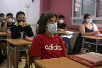 Inicio del curso escolar en un instituto de Barcelona.