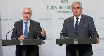 Jiménez Barrios y Ramírez de Arellano, tras el Consejo de Gobierno.