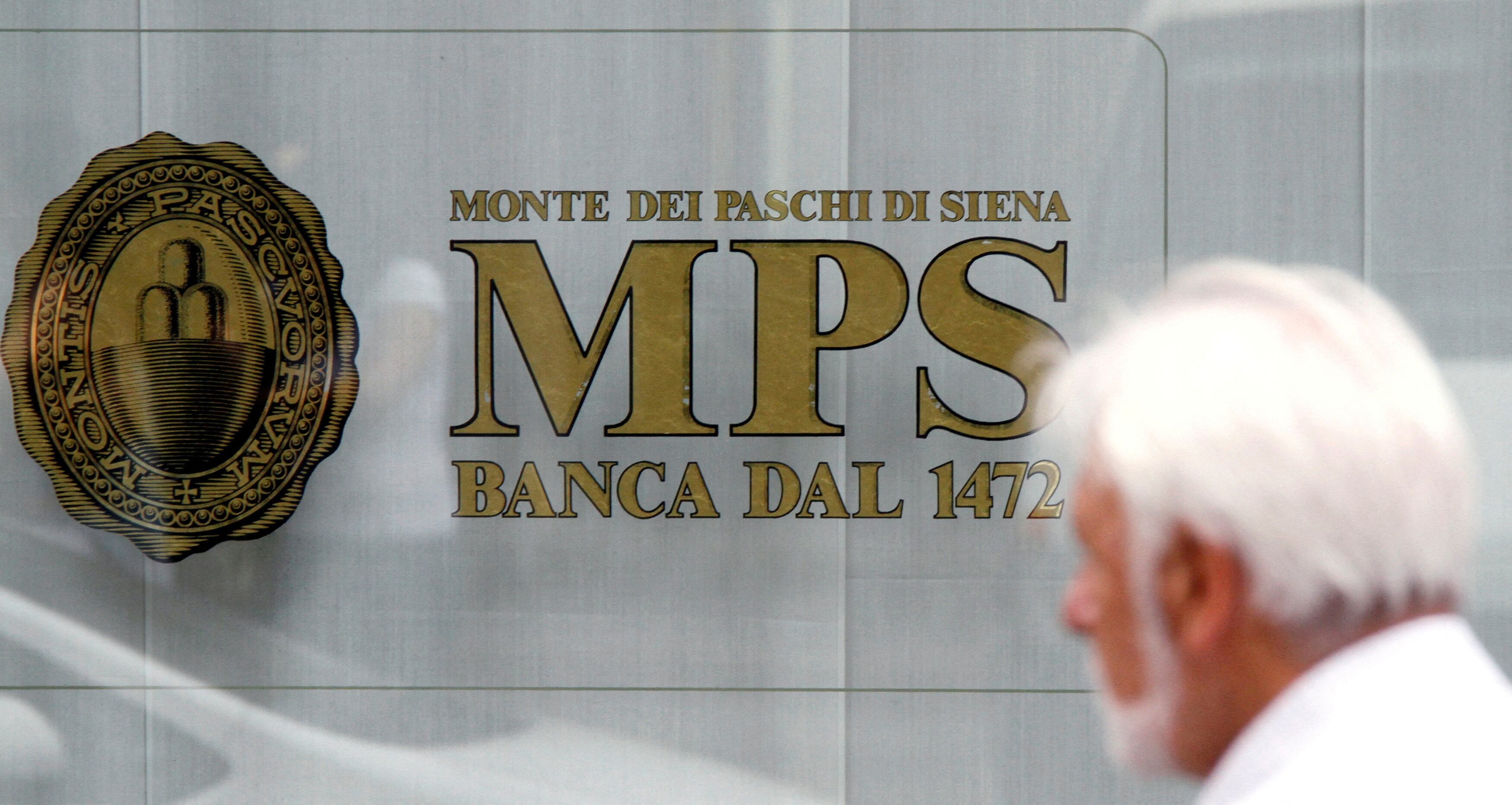 Intesa Sanpaolo lanza una opa sobre Monte dei Paschi di Siena por 30.600 millones en una nueva ola de fusiones en la banca italiana
