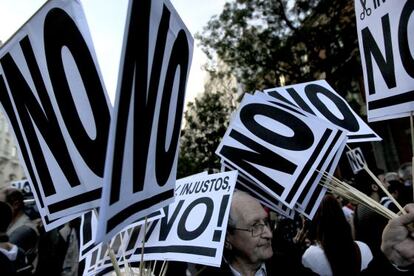 Protesta pacífica frente al Congreso de los Diputados, en octubre de 2012, para expresar el descontento de los ciudadanos con sus representantes.