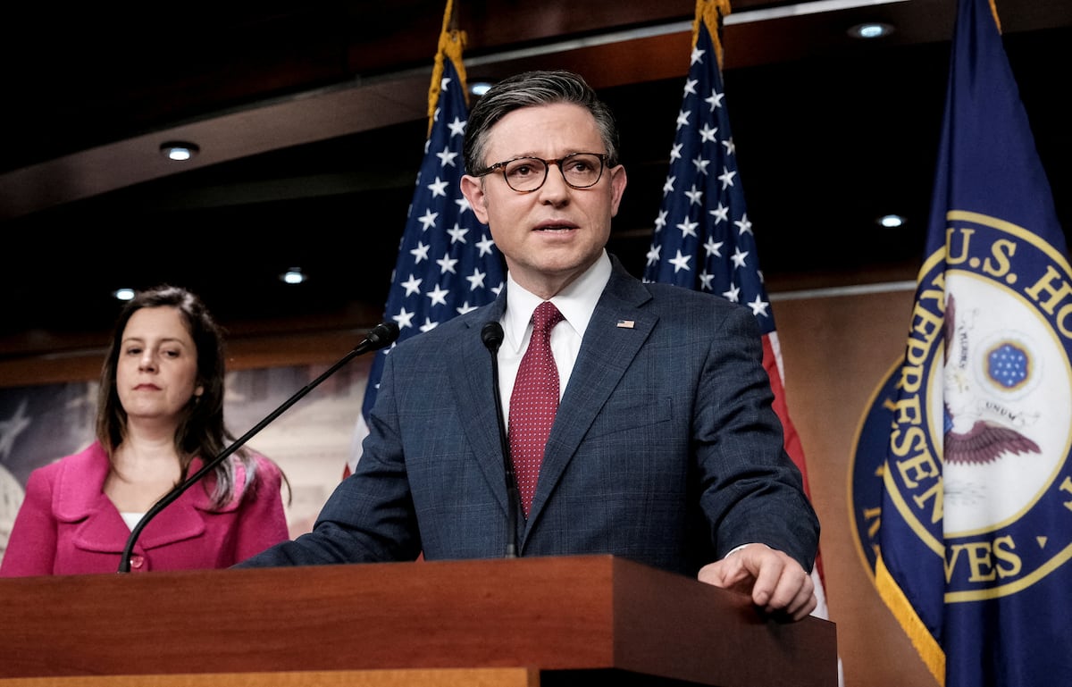 US Congress takes decisive step to approve aid to Ukraine after months ...