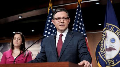 The Speaker of the House of Representatives, Mike Johnson, during a weekly press conference in Washington, this Tuesday.