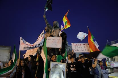 Celebraciones en Majdal Shams después de que los rebeldes sirios capturaran Damasco y derrocaran a Assad.