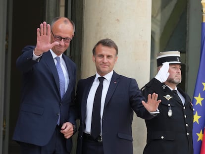 Friedrich Merz visita Macron