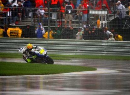 Valentino Rossi en un momento de la carrera de MotoGP.