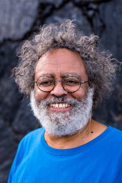 Leão Lopes, exministro de Cultura de Cabo Verde y director del proyecto rehabilitador de Cha.