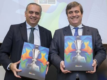 José Luis Sáez (FEB) y Miguel Cardenal (CSD) en la presentación del balance del Mundial 2014