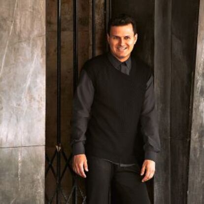 <strong>Inspiración a través de los pantalones.</strong> Sergio Dávila apunta alto: quiere convertirse en el diseñador que unifique y englobe las diferentes culturas del continente: desde el sur, pasando por el centro y aterrizando en el norte.