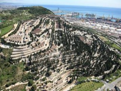 Una vista aérea del cementerio de Montjuïc, en Barcelona.