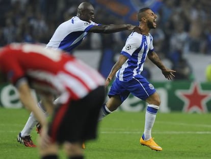 Quaresma celebra el gol de la victoria.