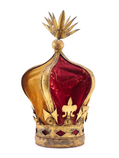 La corona del palio de la reina Ranavalona III. Ahora se encuentra en depósito en Madagascar. 