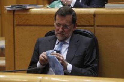 El presidente del Gobierno español, Mariano Rajoy, en una sesión en el Senado el año pasado.