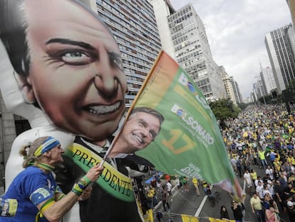 Simpatizantes del candidato Bolsonaro, el domingo pasado en São Paulo.