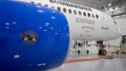 Un avi&oacute;n del modelo CSeries de Bombardier