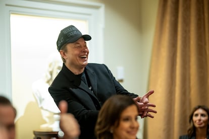 Elon Musk durante una reunión del gabinete de Donald Trump, el 26 de febrero de 2025 en la Casa Blanca.