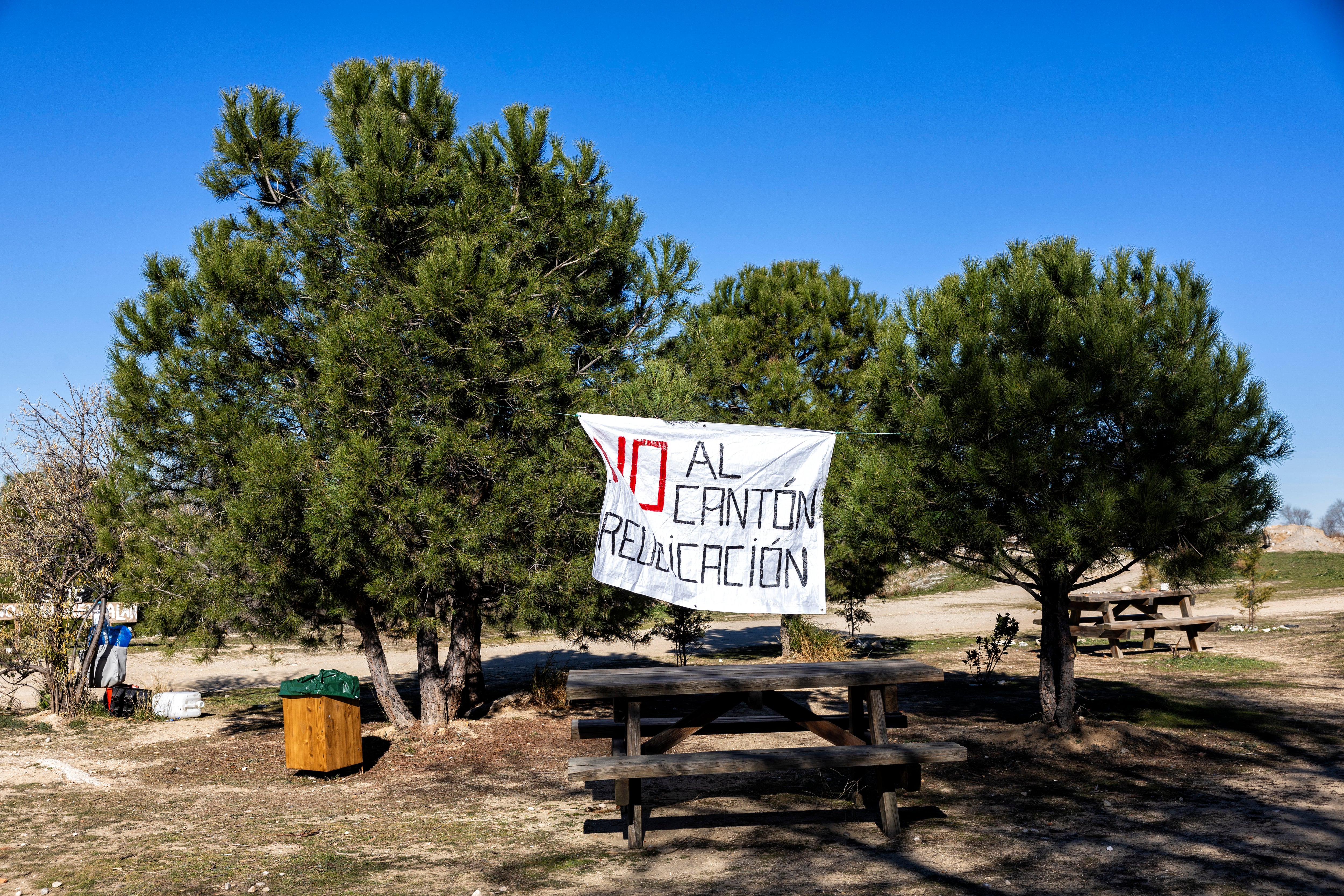 Toda la oposición apoya a los vecinos frente al alcalde Almeida sobre la ubicación del cantón de limpieza de Montecarmelo