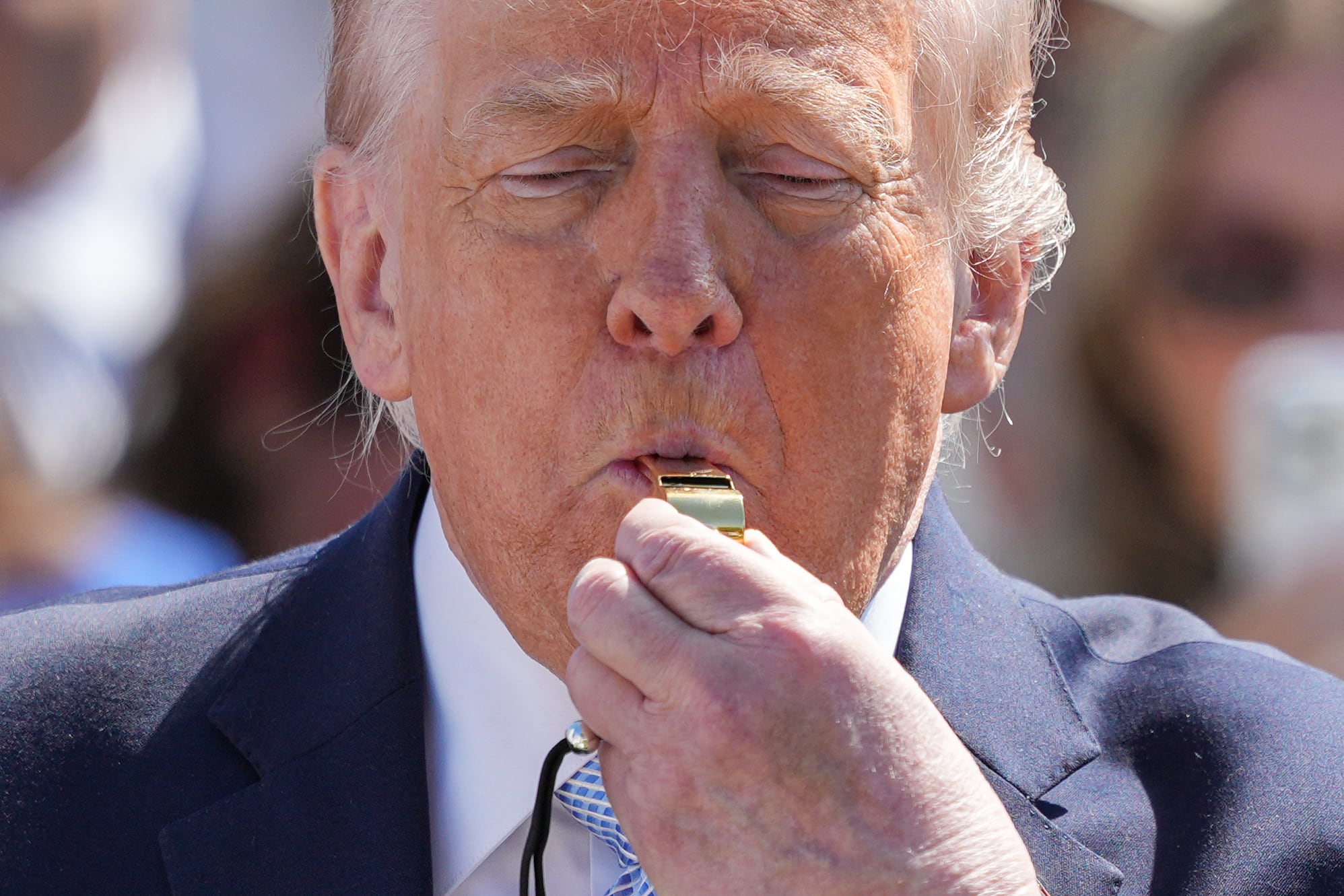 Yo, Donald Trump, ben çöküşün sonunda imparatorluktayım.