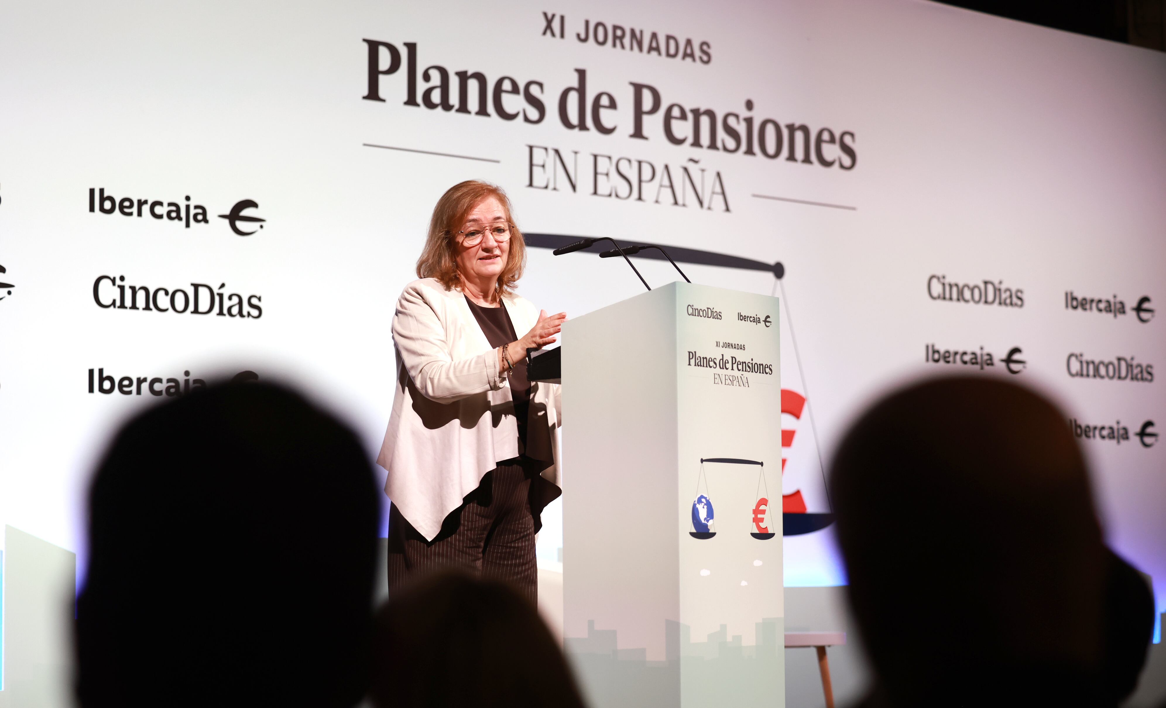 Cristina Herrero Sánchez, presidenta de la Airef, este jueves en las jornadas de pensiones organizadas por Cinco Días con Ibercaja.