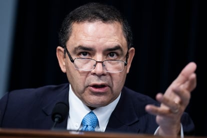 El representante demócrata de Texas, Henry Cuéllar.