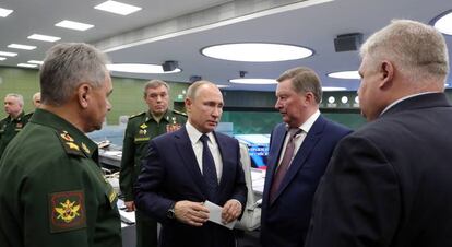 El presidente ruso, Vladímir Putin, durante una visita el pasado día 26 de diciembre al Centro Nacional de Control de Defensa ruso.