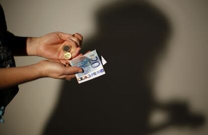 La paga semanal media de los adolescentes está en 13,5 euros.