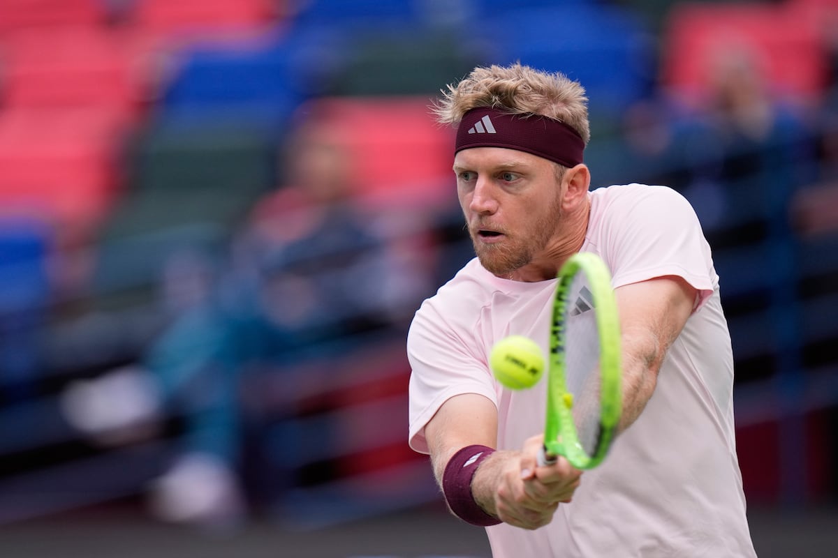 Davidovich Reaches First Shanghai Masters Semifinal