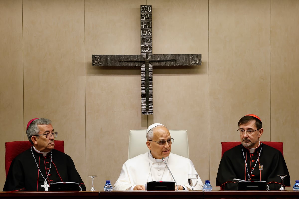 El Papa define la pederastia como una “plaga” y pide a los o