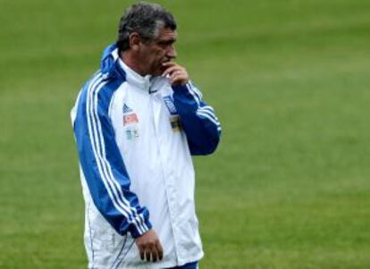 El técnico Fernando Santos, en un entrenamiento.