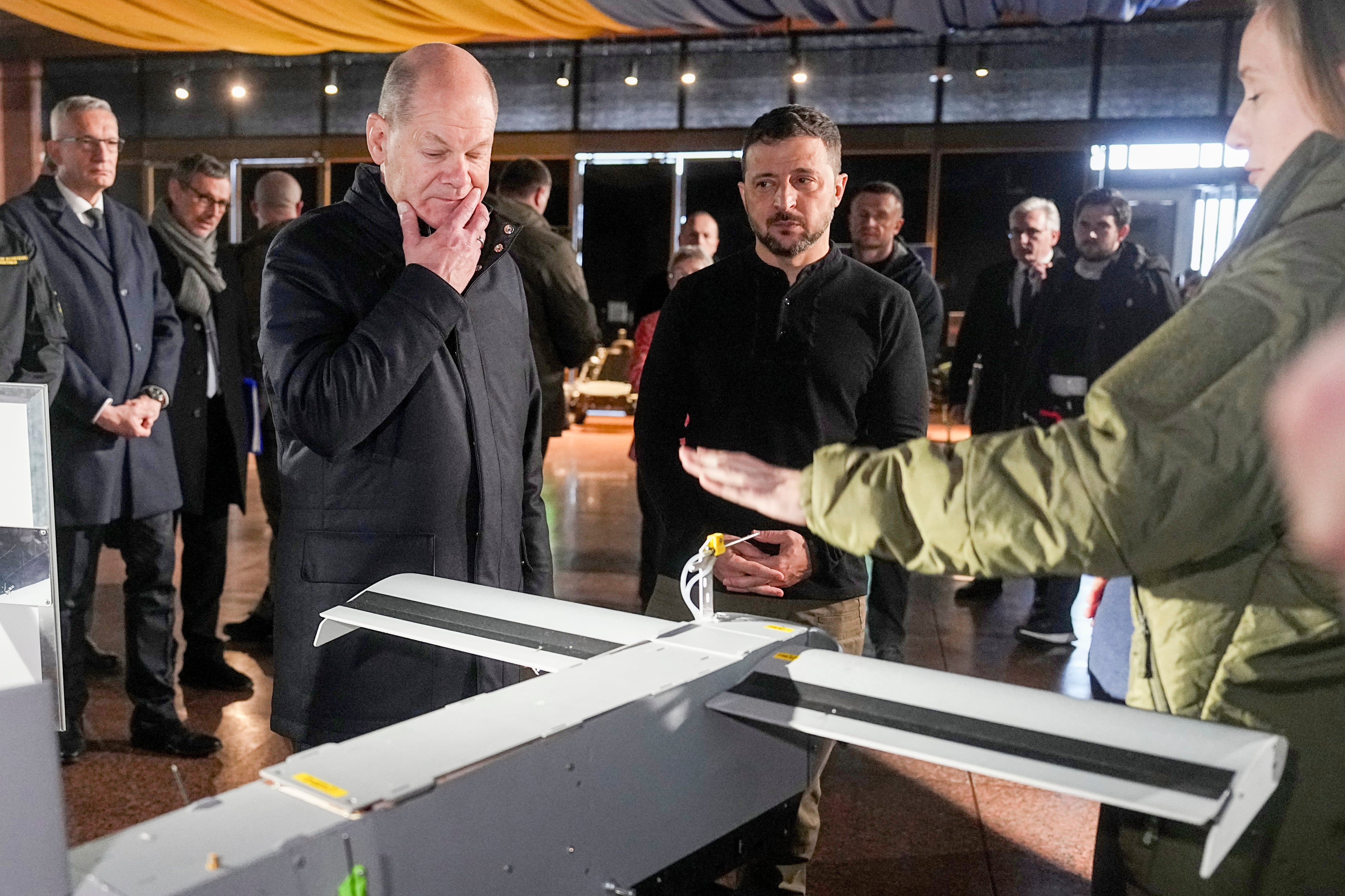 Scholz anuncia en Kiev más ayuda militar para disipar las dudas sobre el compromiso de Alemania con Ucrania