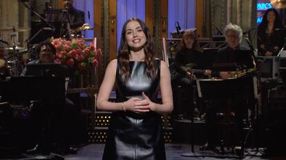 Ana de Armas in Saturday Night Live.