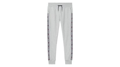 Estas son las mejores ofertas en moda por Black Friday 2025 en Amazon: descuentos de hasta el 62%.