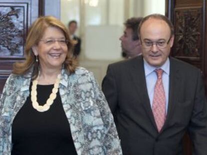 Elvira Rodr&iacute;guez (CNMV) y Luis Mar&iacute;a Linde (Banco de Espa&ntilde;a). 